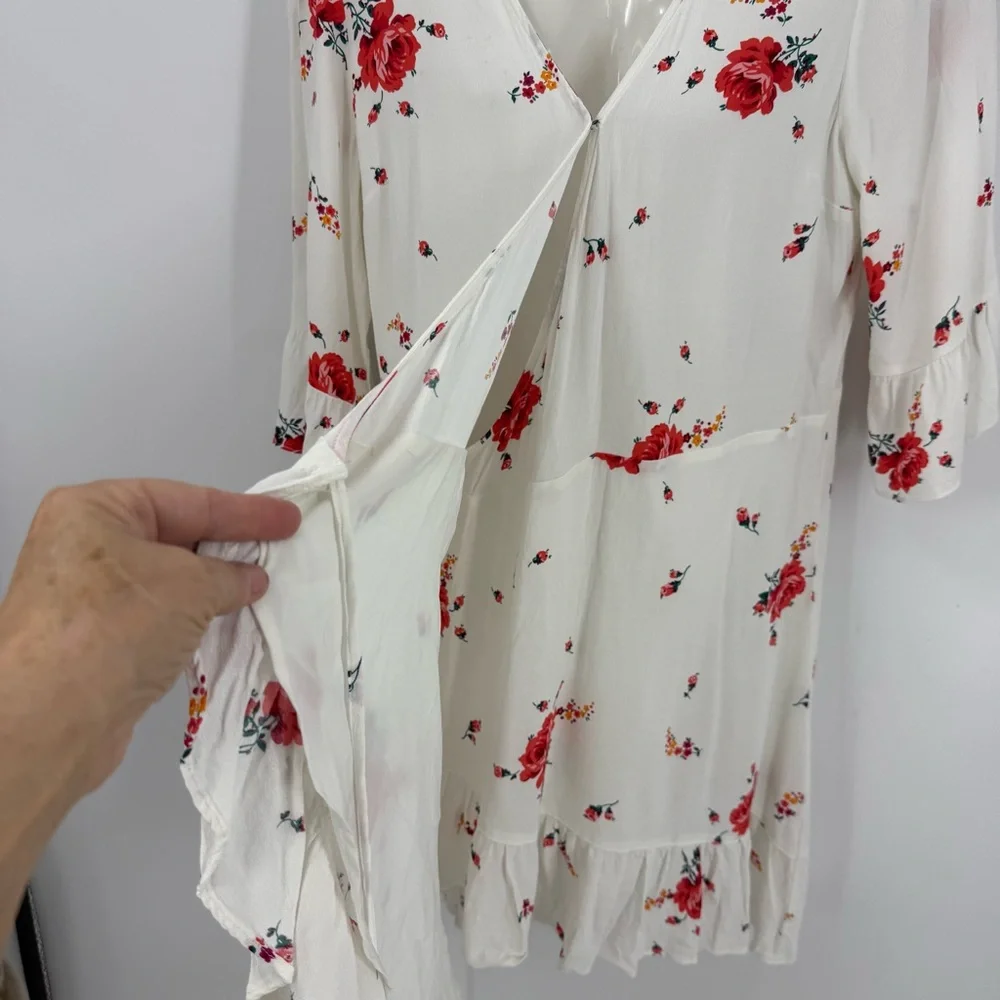 GAP Floral ruffle Wrap Mini Dress - White and Red L - Picture 9 of 15